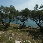 Secluded Fisherman's Krknata, Dugi Otok - 888 *