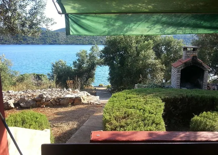 Secluded Fisherman's Krknata, Dugi Otok - 888 Semesterbostad *