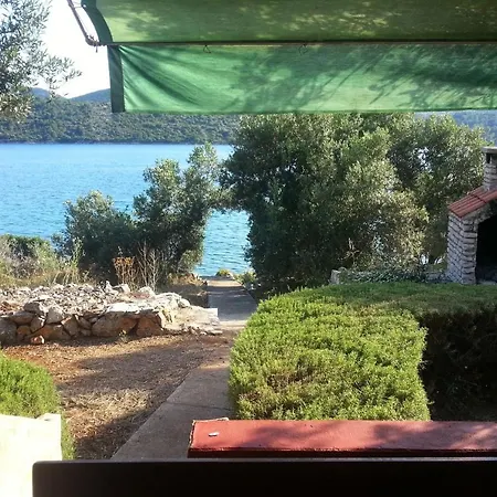 Secluded Fisherman's Krknata, Dugi Otok - 888 Semesterbostad *